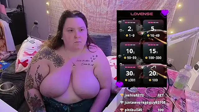 brookenicole3003 online show from 04-17-26, 02:47