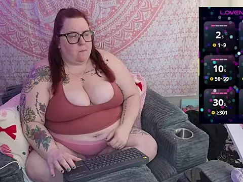 brookenicole3003 online show from 05-31-26, 12:00