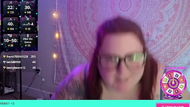 brookenicole3003 online show from 05-19-26, 04:14
