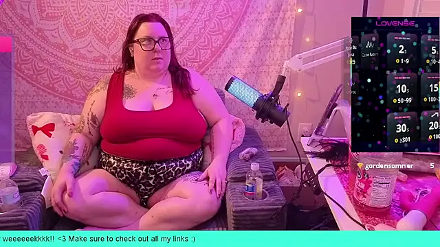 brookenicole3003 online show from 05-22-26, 11:47