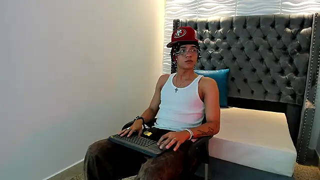 MARSHALL SPENCER online show from 11-29-25, 03:50