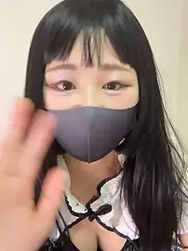 nayuta 777  online show from 11-04-25, 02:15