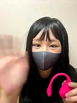 nayuta 777  online show from 09-13-25, 04:07