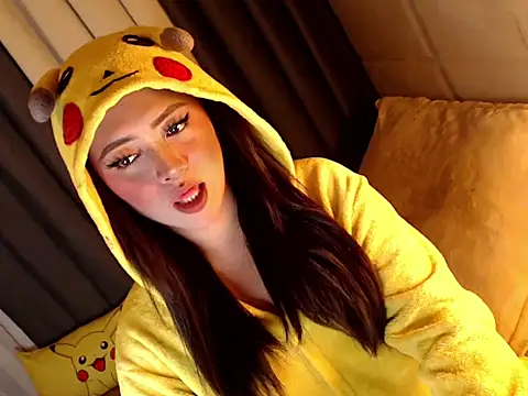 yourdevilsweettsx online show from 03-25-26, 01:21