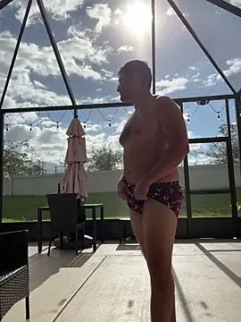 Snapshot of emmablog chatting on 10-18-25, 02:08 emmablog online show from 10-18-25, 02:08