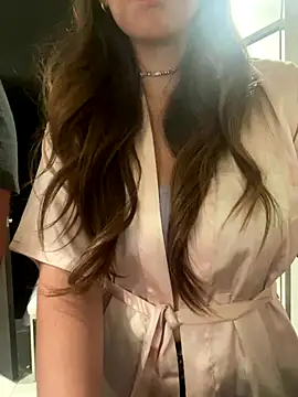 Snapshot of emmablog chatting on 09-14-25, 02:34 emmablog online show from 09-14-25, 02:34