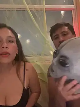 Snapshot of emmablog chatting on 10-16-25, 01:58 emmablog online show from 10-16-25, 01:58