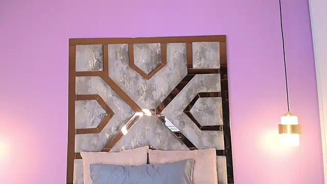 Electra Gosselin online show from 09-19-25, 12:09