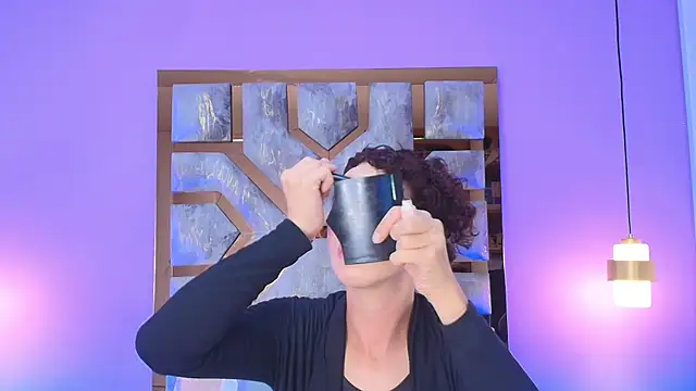 Electra Gosselin online show from 09-18-25, 11:57