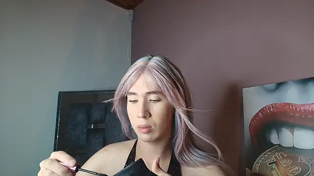 Electra Gosselin online show from 12-16-25, 04:17