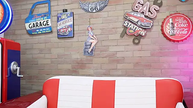 foxy zoe online show from 03-18-26, 06:09