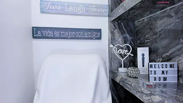 foxy zoe online show from 10-29-25, 06:18