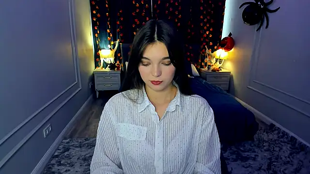 DivineAmour online show from 10-12-25, 05:31