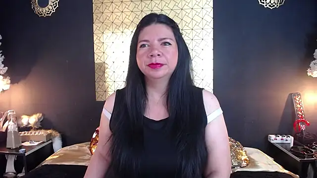kinky momm online show from 05-10-26, 01:36
