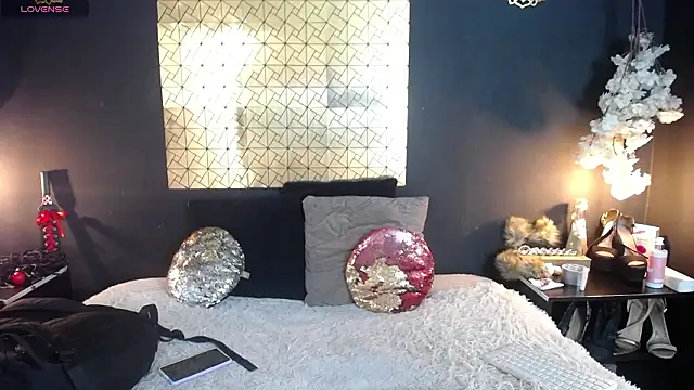 kinky momm online show from 02-18-26, 02:57