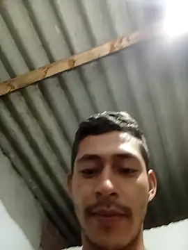 Snapshot of Boy_hot- chatting on 10-02-25, 11:13 Boy hot- online show from 10-02-25, 11:13