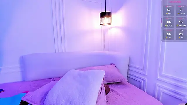 Dafne Hillss online show from 03-12-26, 11:36