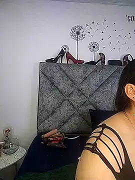 Shantey Laurent online show from 03-01-26, 03:23