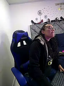 Shantey Laurent online show from 02-26-26, 01:11