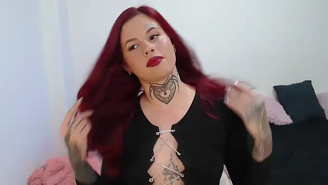 Maddy Vicius19 online show from 10-02-25, 11:52