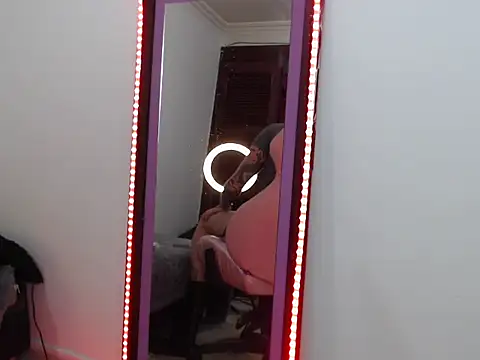 Maddy Vicius19 online show from 09-20-25, 07:41