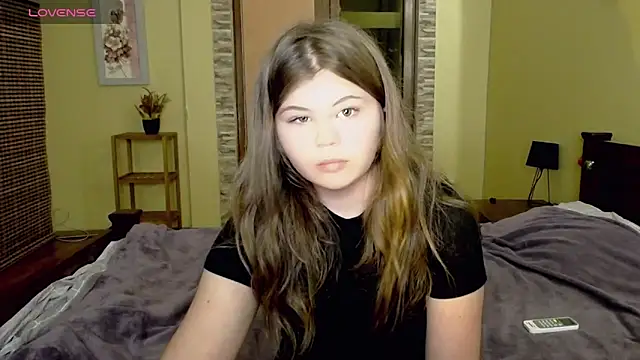 Snapshot of Lilly_Jess chatting on 10-09-25, 06:30 Lilly Jess online show from 10-09-25, 06:30