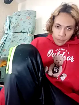 kittymutant99 online show from 12-02-25, 05:25