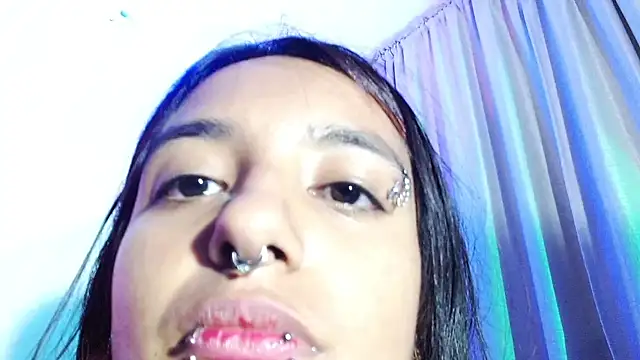 carolinerue online show from 09-16-25, 05:41