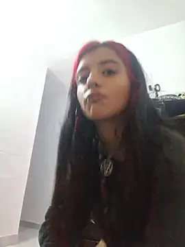 carolinerue online show from 01-14-26, 11:52