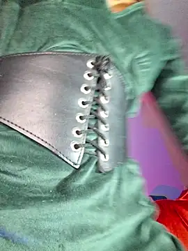 carolinerue online show from 02-27-26, 04:45