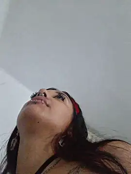 carolinerue online show from 05-16-26, 01:59