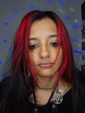 carolinerue online show from 04-01-26, 07:53