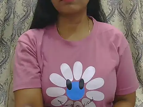 MISS SOMIYA online show from 12-21-25, 05:03