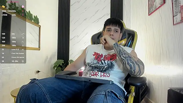 xKevyn online show from 10-28-25, 12:37