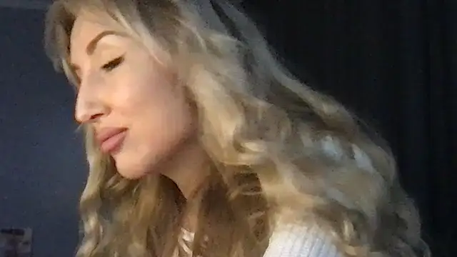 Pyrelissa online show from 12-15-25, 05:08