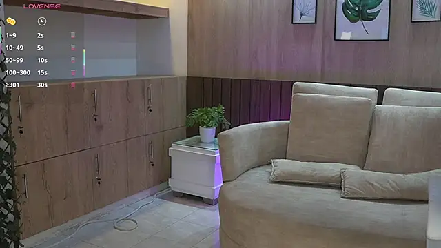 sarabelmont online show from 09-23-25, 12:01