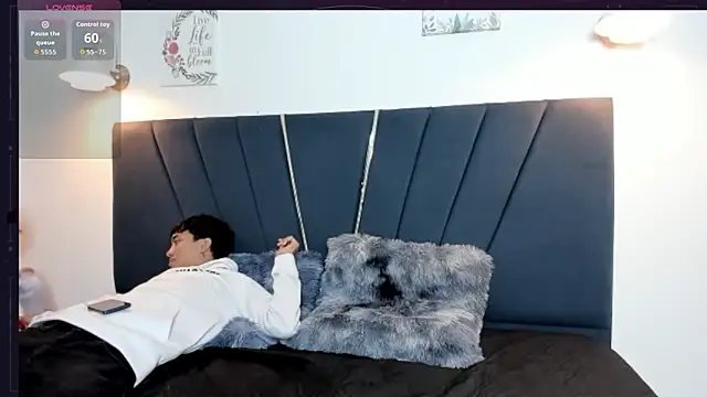 maicol cum23 online show from 09-25-25, 02:01