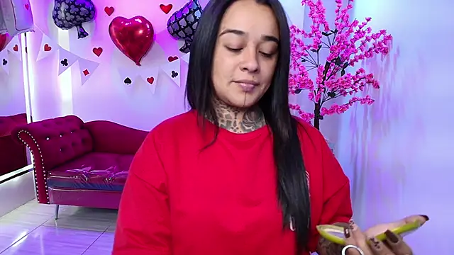 Black roseee online show from 02-21-26, 03:41