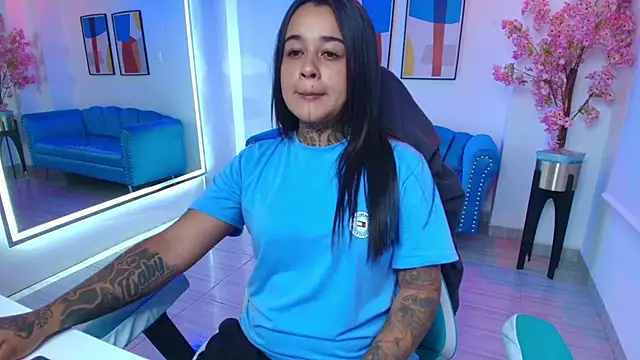 Black roseee online show from 05-14-26, 03:47