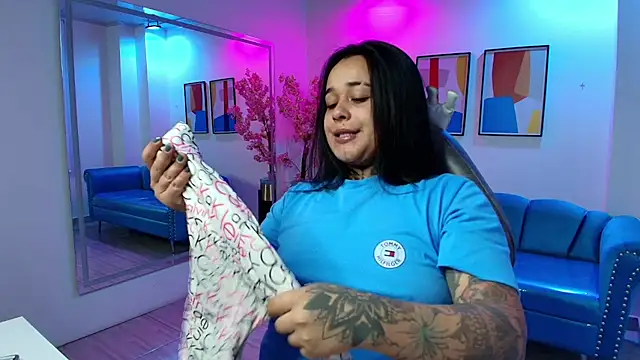 Black roseee online show from 09-25-25, 03:34