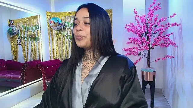 Black roseee online show from 12-20-25, 08:17