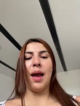 Dakota Evanns online show from 10-25-25, 06:19