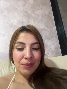 Dakota Evanns online show from 10-12-25, 05:09