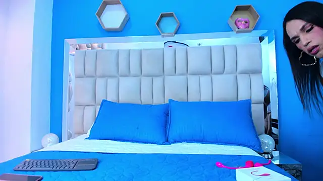 TransDoll09 online show from 10-04-25, 05:25