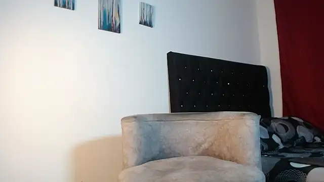 adriel escalante online show from 12-16-25, 03:22