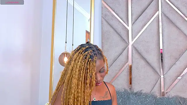 Rossie-Cameron online show from 04-18-26, 04:04