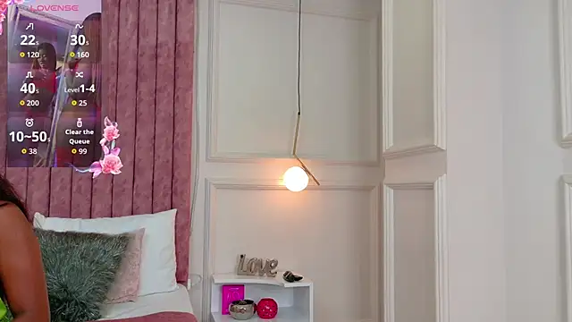 Rossie-Cameron online show from 10-04-25, 01:23