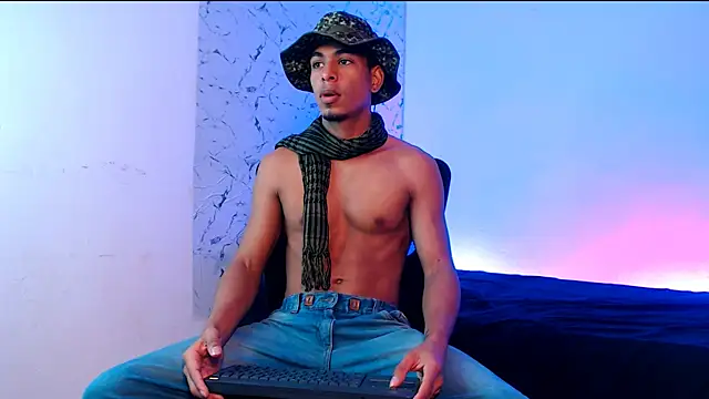 lorian vikel online show from 01-08-26, 01:39