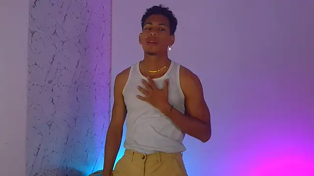 Snapshot of lorian_vikel chatting on 03-11-26, 01:54 lorian vikel online show from 03-11-26, 01:54