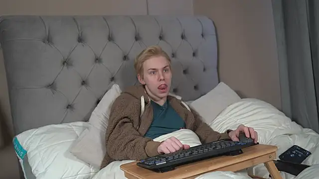 scottishtwink01 online show from 03-04-26, 03:09